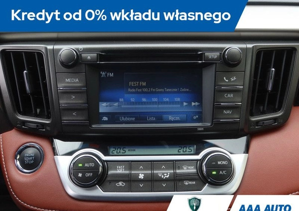 Toyota RAV4 cena 80000 przebieg: 104231, rok produkcji 2015 z Nowy Targ małe 191